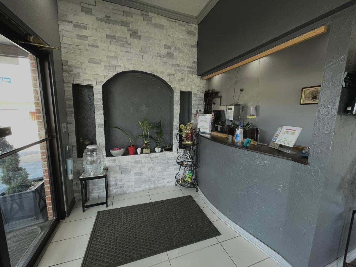 Royal Inn & Suites Mountain Grove Esterno foto
