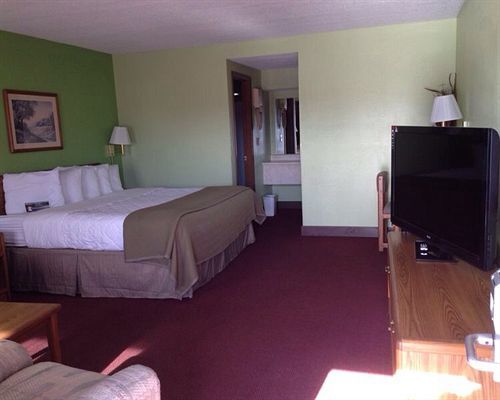 Royal Inn & Suites Mountain Grove Esterno foto